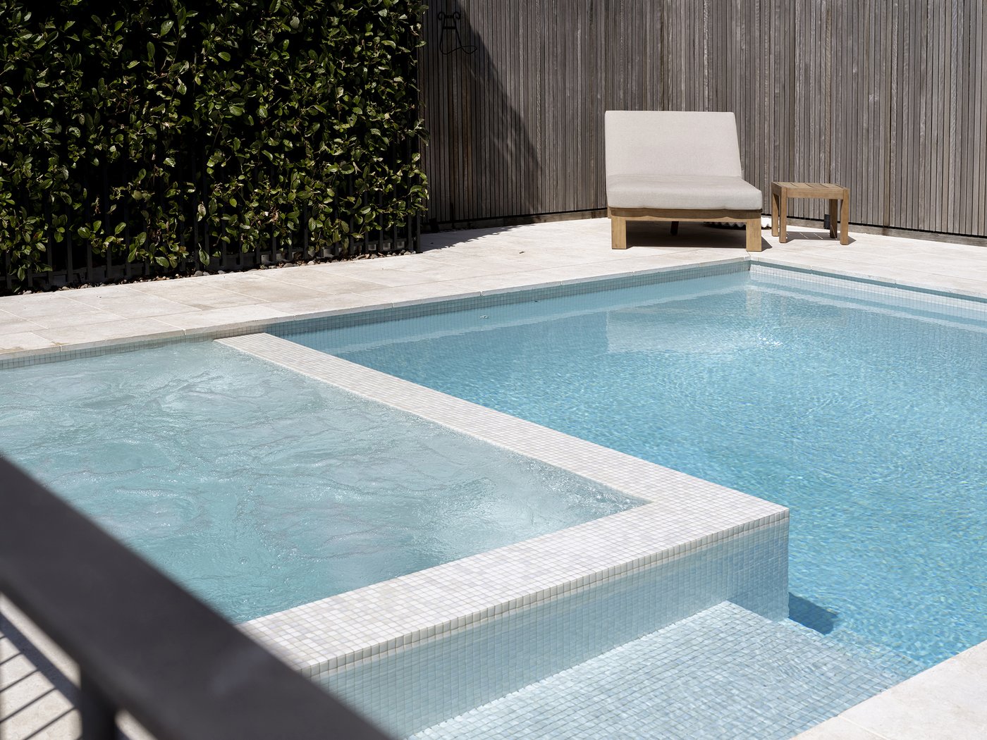 Concrete Pool Surrounds