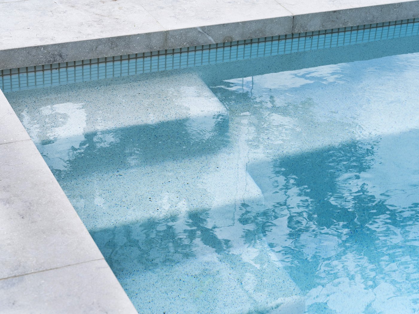 Luxury Pool Builder