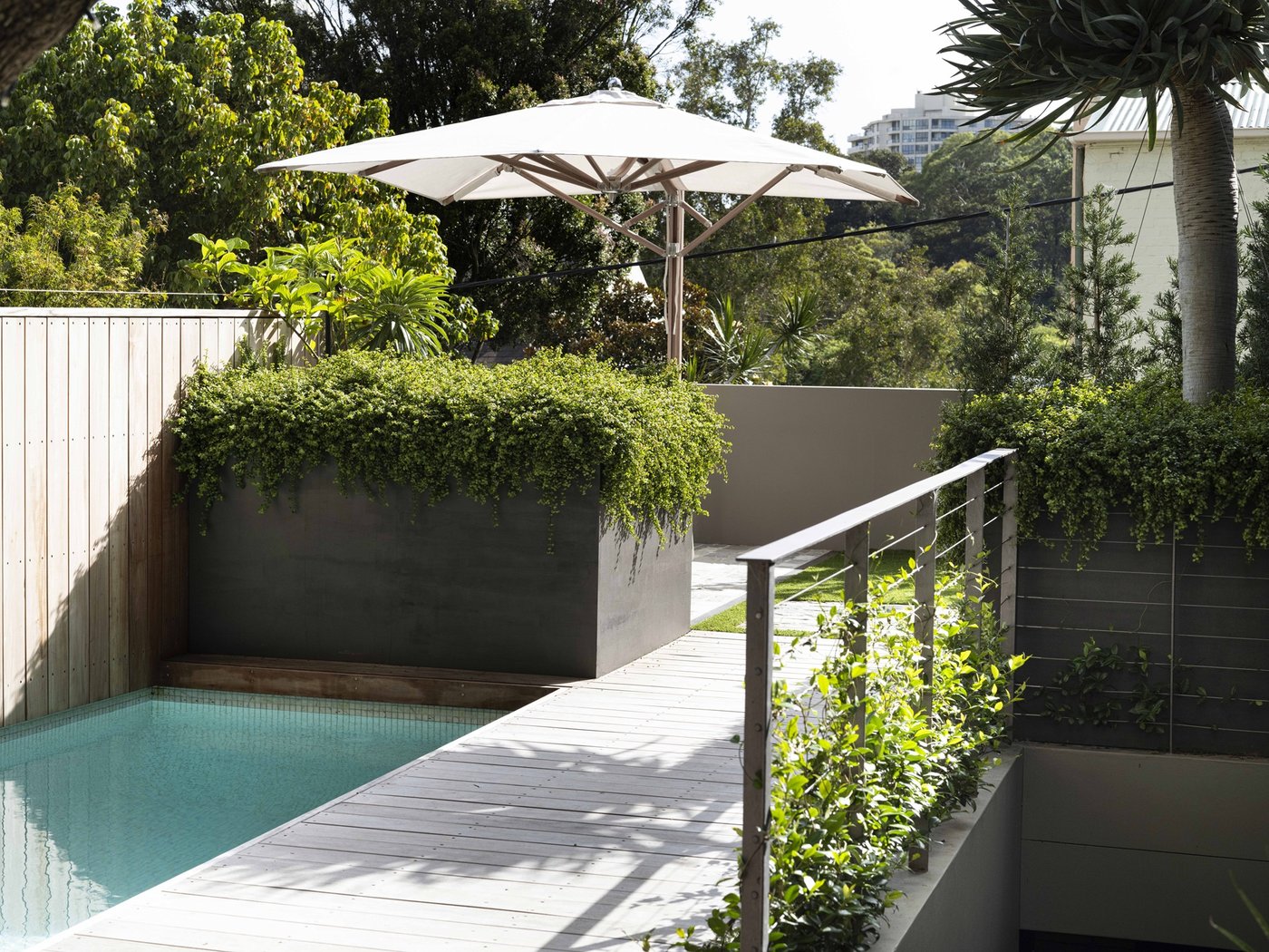 Pool and Garden Design 